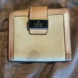 Gucci wallet